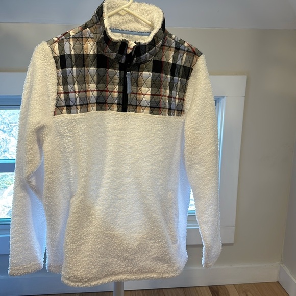 Vera Bradley Tops - NWT Vera Bradley half-zip pullover, Size Large